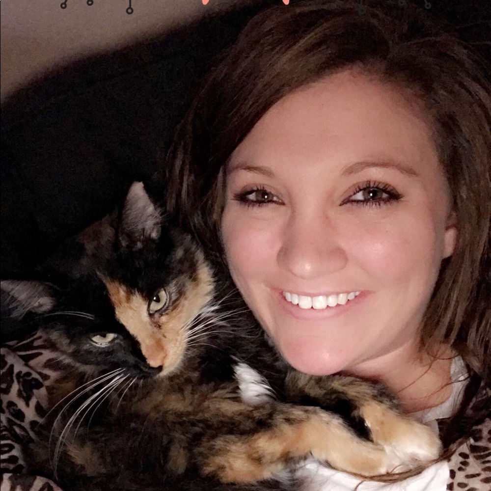 Meet your Posher, Hannah